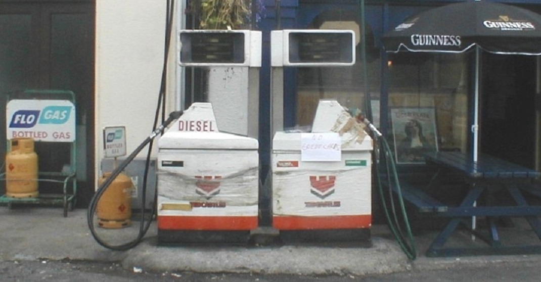 Tankstelle?